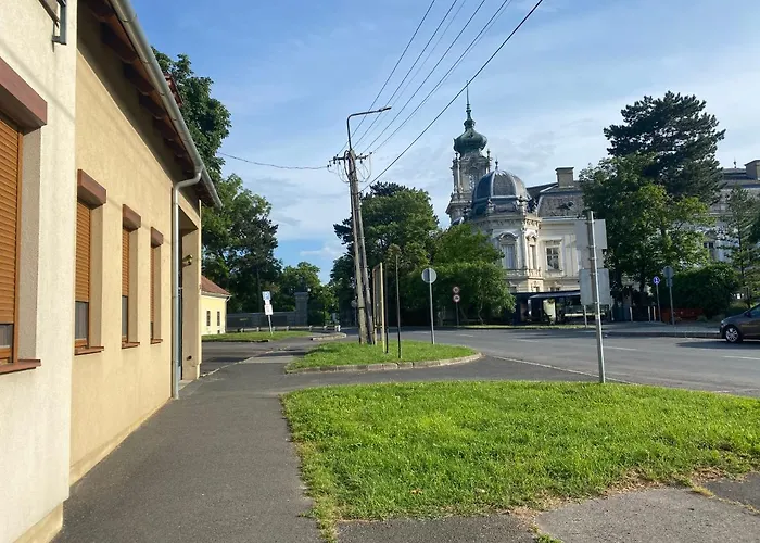 Nest1 * Keszthely