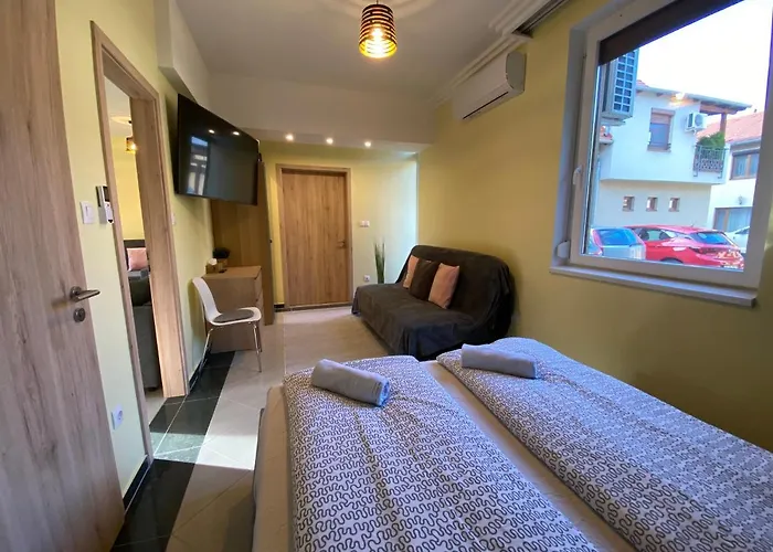 Nest1 Apartman *